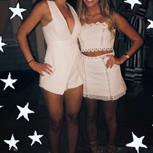 Finders Keepers White Romper XS - Picture 2 of 5